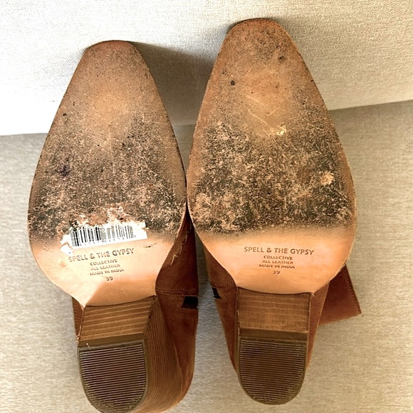 EUC Spell Zephyr💯Suede Leather Ankle Boots size 39 - Picture 8 of 9